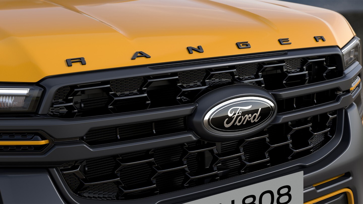 Ford Wildtrak X in Orange. Detailansicht des Kühlergrills.